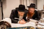 הכנסת ס"ת אין "סולומון הילס" רוסלאנד, מיט צוויי ספרי תורה אשכנזי  און ספרדי