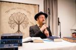 הכנסת ס"ת אין "סולומון הילס" רוסלאנד, מיט צוויי ספרי תורה אשכנזי  און ספרדי