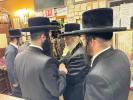 סצענעס פון אקטיוויטעטן אין כלל ישראל שוהל 