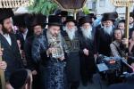 כ"ק אדמו"ר מסאדיגורא ירושלים שליט"א ביי הכנסת ס"ת אין ביהמ"ד באסטאן ביתר
