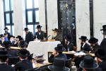 כ"ק אדמו"ר מסאטמאר שליט"א ביי ר"ח שחרית, הלל און לחיים אין ישיבה קטנה סניף דברי חיים