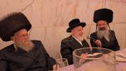 כ"ק אדמו"ר מליסקא שליט"א טרעט אויף ביי שמחת שבע ברכות של המחותנים הרה"ג רבי חיים מאיר שטוקהמר שליט"א והרה"ג רבי חיים בן ציון פרישוואסער שליט"א