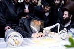 הערליכע מעמד הכנסת ספר תורה אין קרית יטב לב 
