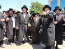 כ"ק האדמו"ר מטשערנאביל שליט"א איז מוחה אויף חילול קברי ישראל אין שטאט יהוד 