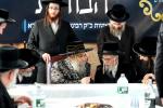 כ"ק אדמו"ר מסאטמאר שליט"א ביים מעמד יציקת הבורות ומסיבת לחיים אינעם מקוה פון ביהמ"ד סאטמאר אין לינדען