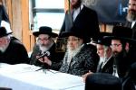 כ"ק אדמו"ר מסאטמאר שליט"א ביים מעמד יציקת הבורות ומסיבת לחיים אינעם מקוה פון ביהמ"ד סאטמאר אין לינדען