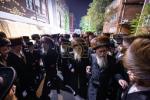 שבת יארצייט פון הרה"ק מצאנז קלויזענבורג זי"ע ביי בנו כ"ק אדמו"ר מצאנז קלויזענבורג שליט"א