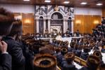 שבת יארצייט פון הרה"ק מצאנז קלויזענבורג זי"ע ביי בנו כ"ק אדמו"ר מצאנז קלויזענבורג שליט"א