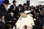 כ"ק אדמו"ר מגור שליט"א ביים פארהער במסגרת לימוד מזומנים אין מוסד שיח סוד פאר בחורים מיט ספעציעלע געברויכן