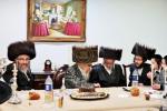 כ"ק אדמו"ר מסאטמאר שליט"א ביי א וואכנאכט און ברית פון א אור אייניקל 