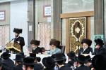 כ"ק אדמו"ר מסאטמאר שליט"א ביי א וואכנאכט און ברית פון א אור אייניקל 