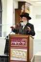 כ"ק אדמו"ר מגור שליט"א באטייליגט זיך ביים דינער לטובת ביהמ"ד הגדול גור 