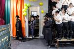 האדמו"ר מבאבוב - 45 בביקור ביי תלמידי הזומער חדר