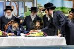 האדמו"ר מבאבוב - 45 בביקור ביי תלמידי הזומער חדר