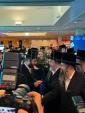 ערשטע בילדער פון די בעלזע עקספאו אין ירושלים 