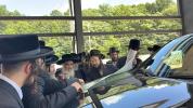 כ"ק אדמו"ר מסאטמאר שליט"א שטאט אפ באזוכן ביי נייע געגענטער וועלכע ווערן געבויעט דורך קהל יטב לב ד'סאטמאר 