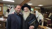 בילדער אין ניקלשבורג ביהמ"ד 