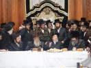 הרה"ק רבי יעקב מאיר שעכטער שליט"א איז זיך משתתף ביי שמחת הברית לנכד המשפיע הרה"צ רבי צבי מאיר זילבערבערג שליט"א און נכד הגאון רבי שמואל אליעזר שטערן שליט"א רב מערב בני ברק