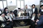 כ"ק גאב"ד ירושלים שליט"א ביי קרי"ש ליינען און ברית פון א אור אייניקל