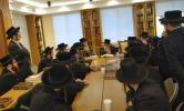 באזוך פון הרה"צ רבי יצחק משה ערלאנגער שליט"א אין אמעריקא