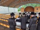 יארצייט פון הרה"ק בעל אור לשמים זי"ע אפגעראכטן דורך הונדערטע אידן ביים ציון הקדוש אין שטאט אפטא – פוילן