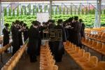 יארצייט פון הרה"ק בעל אור לשמים זי"ע אפגעראכטן דורך הונדערטע אידן ביים ציון הקדוש אין שטאט אפטא – פוילן