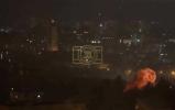 Main image for ברעיקינג: כאטשיג אכט טויטע ווען עקספלאזאציעס האבן געשאקלט קיעוו ביי די לעצטע רוסישע אטאקע.