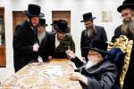 בוני עולם אין פולסטן שוואונג פונעם עפענונג פונעם נייעם אפיס אין שיכון סקווירא