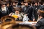 יומא דהילולא קדישא פון כ"ק אדמו"ר מבאבוב זצ"ל ביי בנו כ"ק אדמו"ר מבאבוב שליט"א