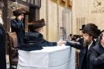 יומא דהילולא קדישא פון כ"ק אדמו"ר מבאבוב זצ"ל ביי בנו כ"ק אדמו"ר מבאבוב שליט"א