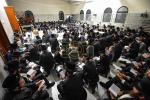 כ"ק אדמו"ר מזוועהיל שליט"א ביי אמירת הקינות 