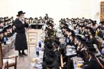 מעמד הוקרה וחלוקת פרסים לטובי בחורי ישיבות קטנות של תולדות אהרן בארה"ק שע"י חברת 'כתר תורה' של ישיבות תו"א.