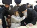 פולע בילדער פון חתונה פון אור אייניקל פון הרה"ק רבי יעקב מאיר שעכטער שליט"א