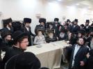 פולע בילדער פון חתונה פון אור אייניקל פון הרה"ק רבי יעקב מאיר שעכטער שליט"א