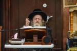 Main image for שיחת קינה והתעוררות ליל תשעה באב פון האדמור מדינוב בבית מדרשו אין ביתר