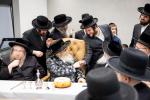 באזוך פון כ"ק אדמו"ר מסאטמאר שליט"א אין לעיקוואד לרגל די מעמד קביעת מזוזה אין נייעם סאטמארע פלייש געשעפט 
