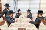 כ"ק אדמו"ר מקאסוב שליט"א אויף א בליץ באזוך אין מאנטשעסטער 