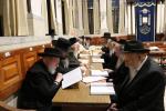 מאה שערים: שמחה של מצוה לכבוד סיום ששה סדרי משנה אין די ניין טעג
