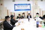 מאה שערים: שמחה של מצוה לכבוד סיום ששה סדרי משנה אין די ניין טעג