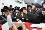 תשעה באב ביי כ"ק אדמו"ר מסאטמאר שליט"א אין ניו העמפשיר 