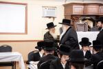 כ"ק אדמו"ר מבאבוב שליט"א באזוכט מחנה שלוה