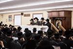 כ"ק אדמו"ר מבאבוב שליט"א באזוכט מחנה שלוה