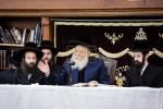 כ"ק אדמו"ר מבאבוב שליט"א באזוכט מחנה שלוה
