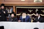 כ"ק אדמו"ר מבאבוב שליט"א באזוכט מחנה שלוה
