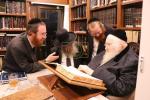 פולע בילדער די וואך ביי כ"ק גאב"ד ירושלים שליט"א 