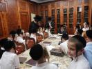 כ"ק אדמו"ר מפאפא שליט"א ביים פארהערן ילדי ת"ת פאפא וומ"ס משניות יומא
