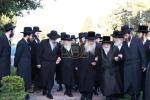 כ"ק אדמו"ר מוויזניץ שליט"א מיט כ"ק אדמו"ר מגור שליט"א ביי איחוד מוסדות גור