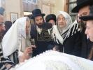 הרה"ק רבי יעקב מאיר שעכטער שליט"א ביי שמחת הברית לנכדת כ"ק אדמו"ר מפינסק קארלין שליט"א