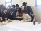 הרה"ק רבי יעקב מאיר שעכטער שליט"א ביי שמחת הברית לנכדת כ"ק אדמו"ר מפינסק קארלין שליט"א