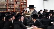 Main image for כ"ק אדמו"ר מסאטמאר שליט"א באזוכט די בחורים קעמפ אין סוואן לעיק